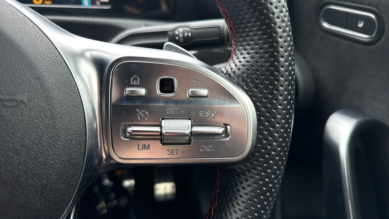 Mercedes-Benz A-Class A200d AMG Line 5dr Auto Diesel Hatchback